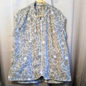 New Floral Fleece Vest womens 1X Plus Gray White Full zip up 5 pockets Winter